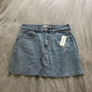PacSun Light Denim mini Skirt - Raw Hem - Size 26
